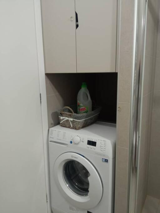 Διαμέρισμα 90 Τμ Σε Μικρό Συγκρότημα Appartement Kounoupidhianá Buitenkant foto