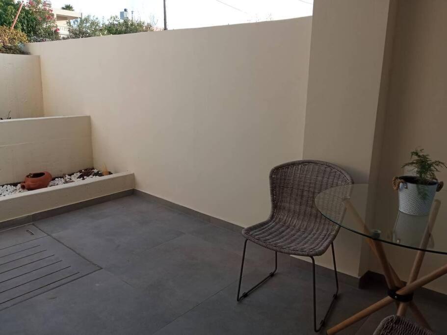 Διαμέρισμα 90 Τμ Σε Μικρό Συγκρότημα Appartement Kounoupidhianá Buitenkant foto